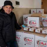 �Si tratta di un'attivit� famigliare sorta a fine 800 - racconta il signore -. A inaugurarla fu mio nonno, che si riforniva dai contadini del posto per poi offrire la sua merce a bordo di un carretto tra i vicoli di Bari Vecchia�